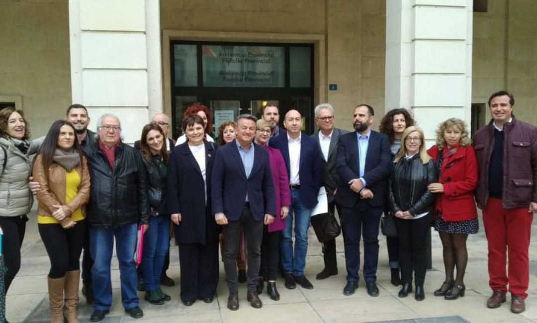 El PSPV registra sus candidaturas por Alicante a Les Corts, al Congreso y al Senado