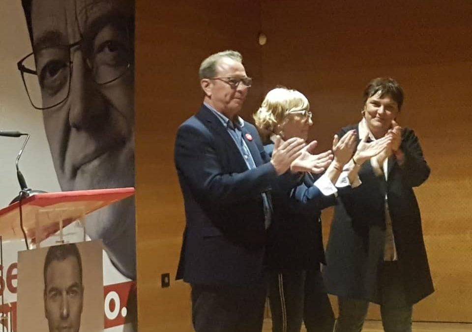 Mitin en Sax, con la Consellera de Sanidad Ana Barceló